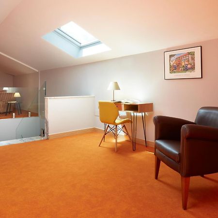 Hotel Arias Aeropuerto Santiago Del Monte Eksteriør bilde