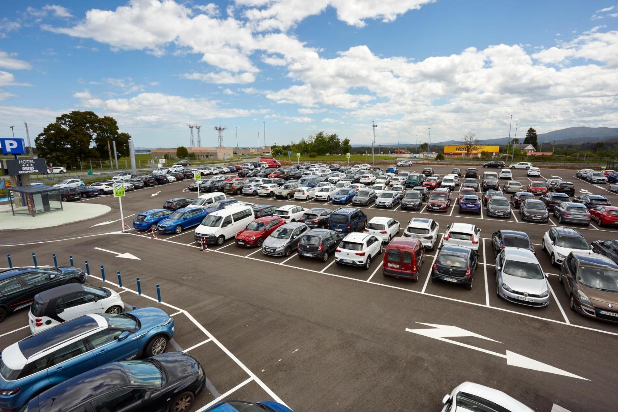 Hotel Arias Aeropuerto Santiago Del Monte Eksteriør bilde