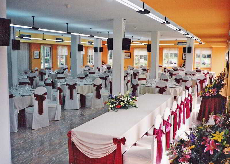 Hotel Arias Aeropuerto Santiago Del Monte Eksteriør bilde